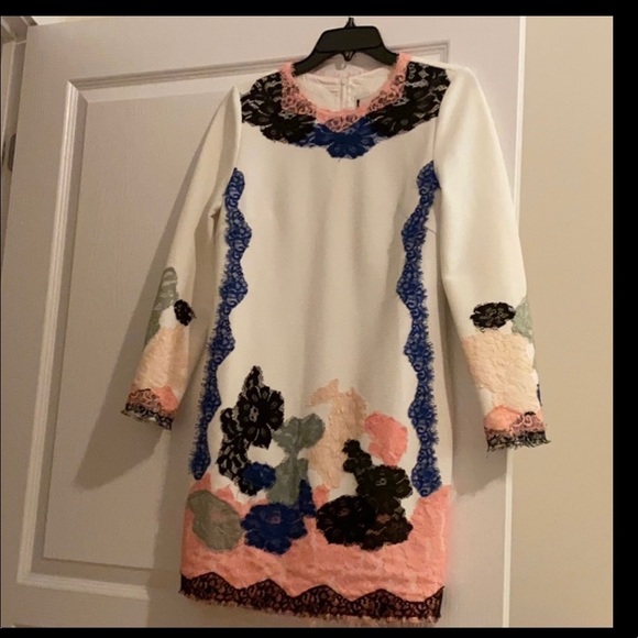 Dress - Picture 1 of 3